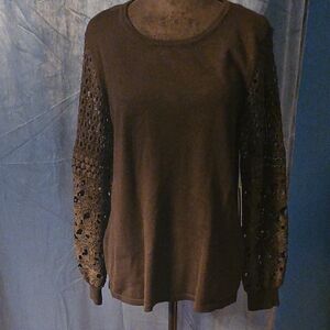 Chicos - NWT - Black Pullover Sweater With Eyelet Cutout Sleeves - Size 1 (M)